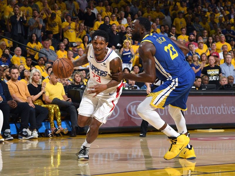 Williams, Clippers keep Warriors waiting with upset win