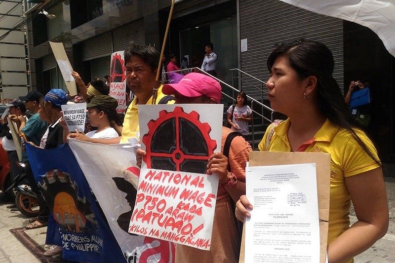 Kontraktwal, BPO workers humirit ng P750 minimum wage