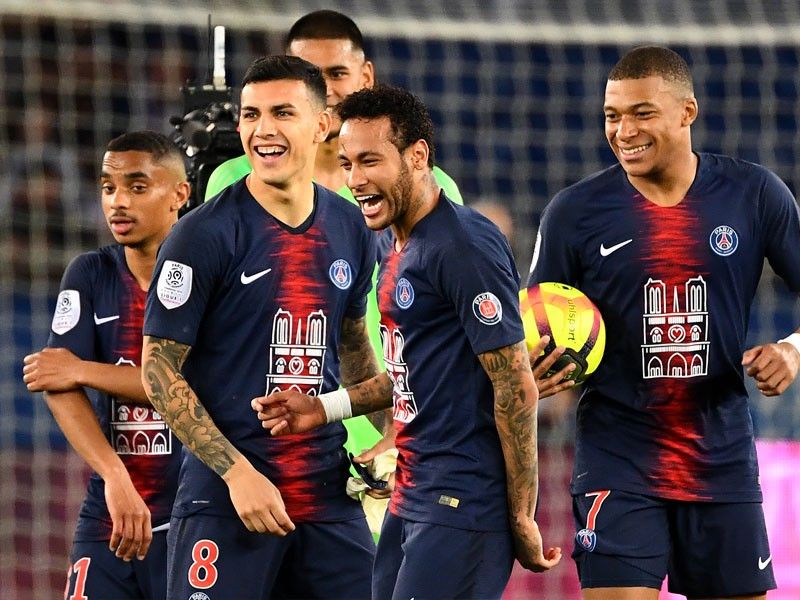 Neymar headlines returning cast as PSG target French Cup