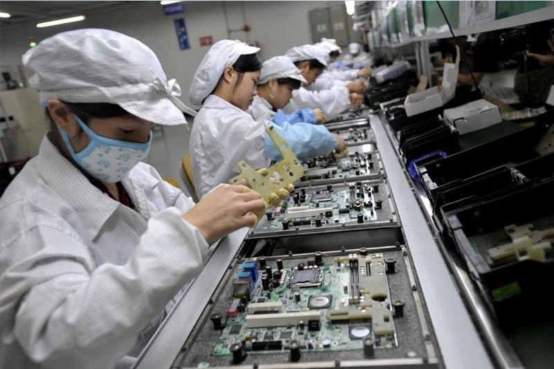 Pinoy workers power Taiwanâ��s tech industry