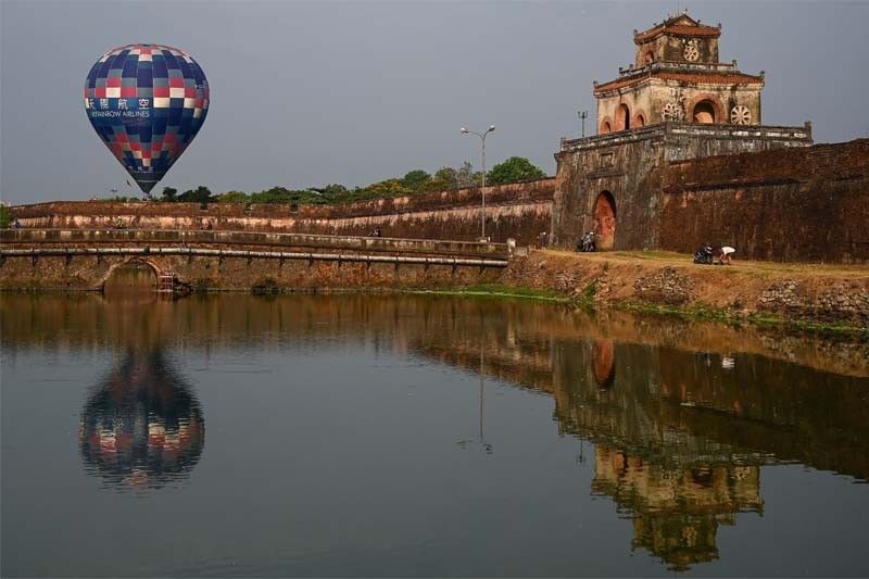 Flying high: Vietnam hot air balloon fest woos enthusiasts