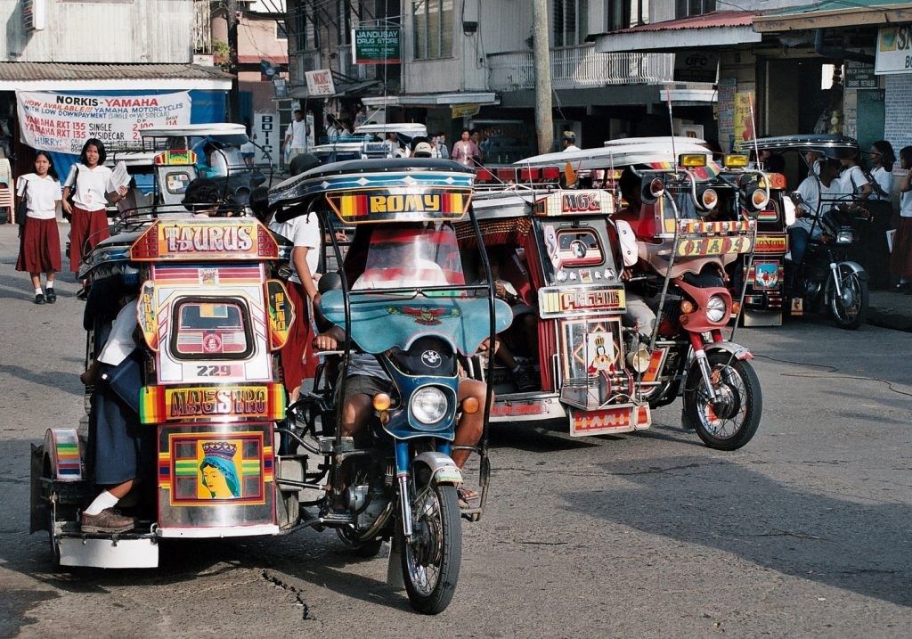 Metro tricycle drivers support Bong Go