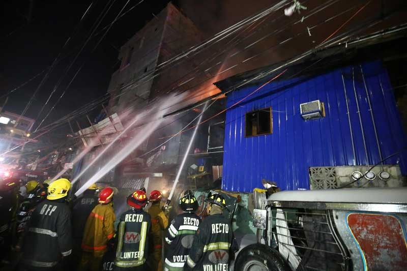 Tondo fire: Magkapatid patay