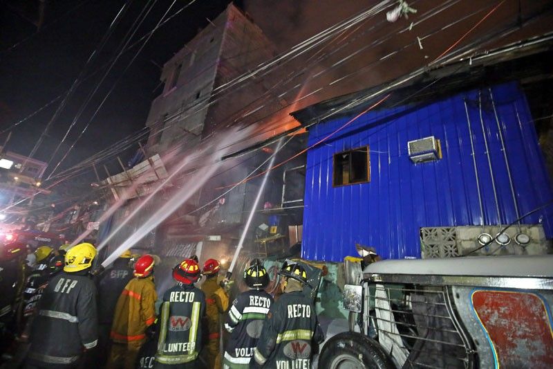 2 siblings die in Tondo fire