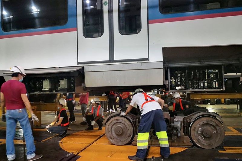 Rehab project ng MRT-3, umarangkada na