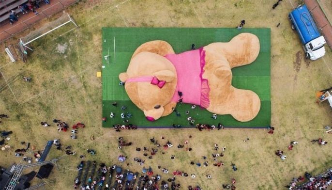 giant teddy bear $10