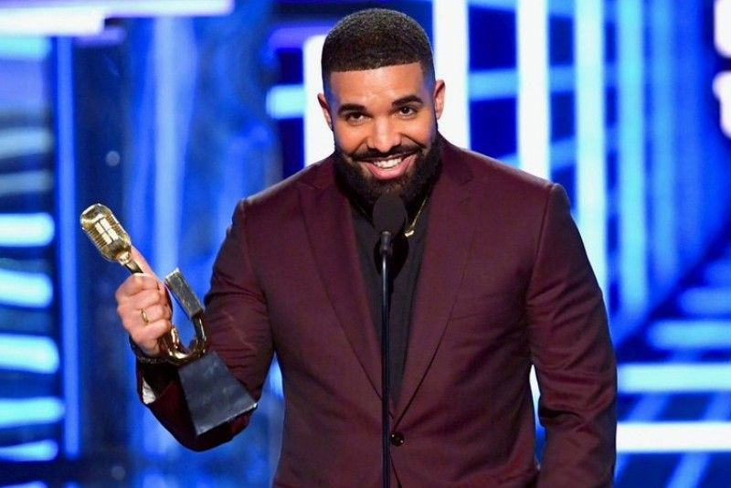 Drake wins big at BBMA