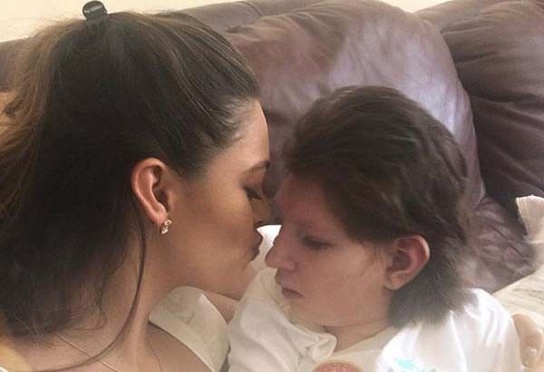 Miss Universe 2017 Demi-Leigh Nel-Petersâ�� sister, 13, dies of rare condition