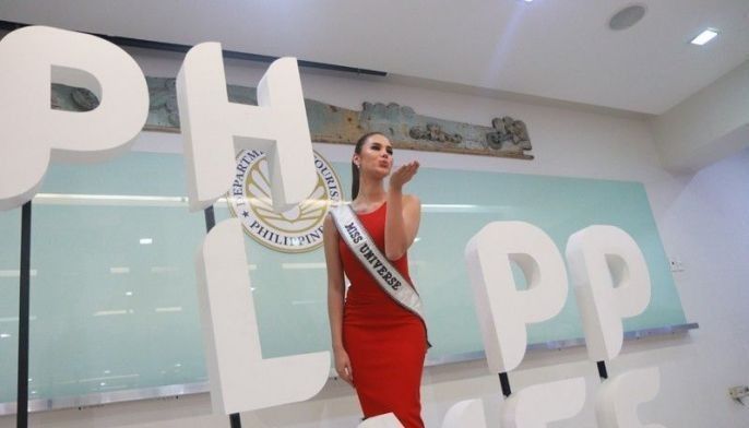 BSP: Philippines should do 'Catriona swirl' to wow credit raters