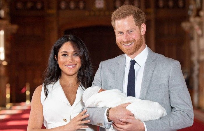 Prince Harry, Meghan Markle show royal baby for the first time