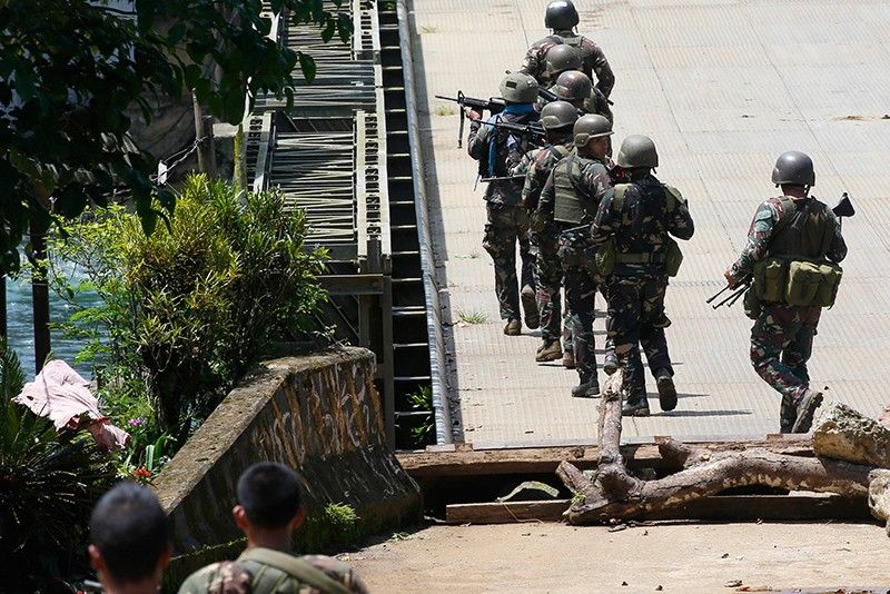 Marawi heroes undergo training
