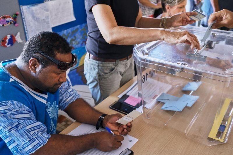 Separatists seek majority as New Caledonia votes