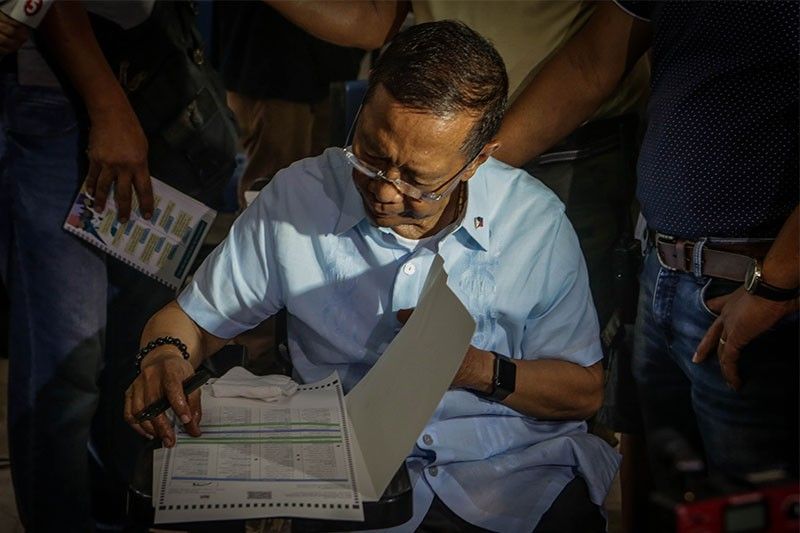 Jejomar Binay fails to make political comeback