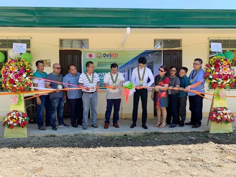 Japan turns over classrooms to Davao school