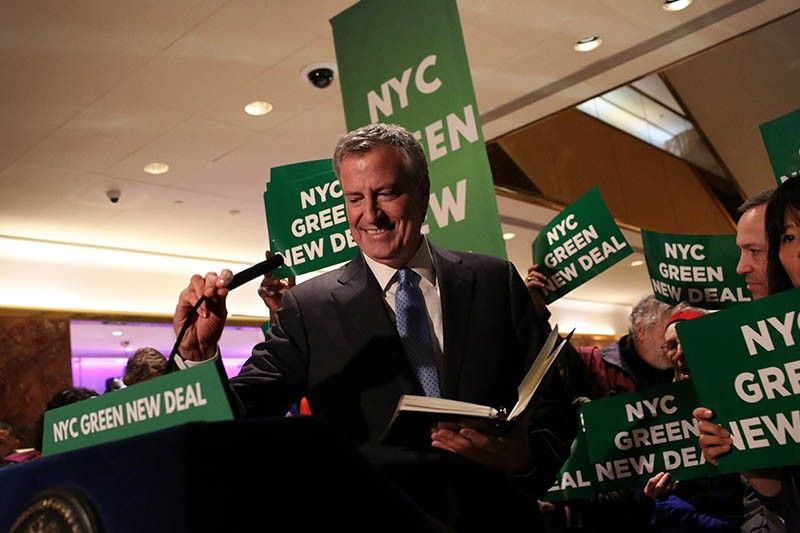 New York mayor de Blasio expected to join 2020 race