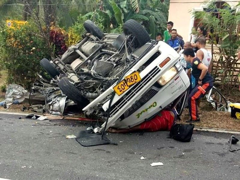 9 dead in Leyte road mishap