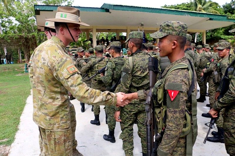 Philippine, Australian troops train together in urban warfare