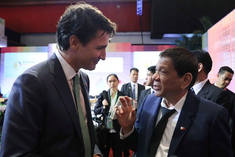 Philippines insists on sending back trash to Canada first