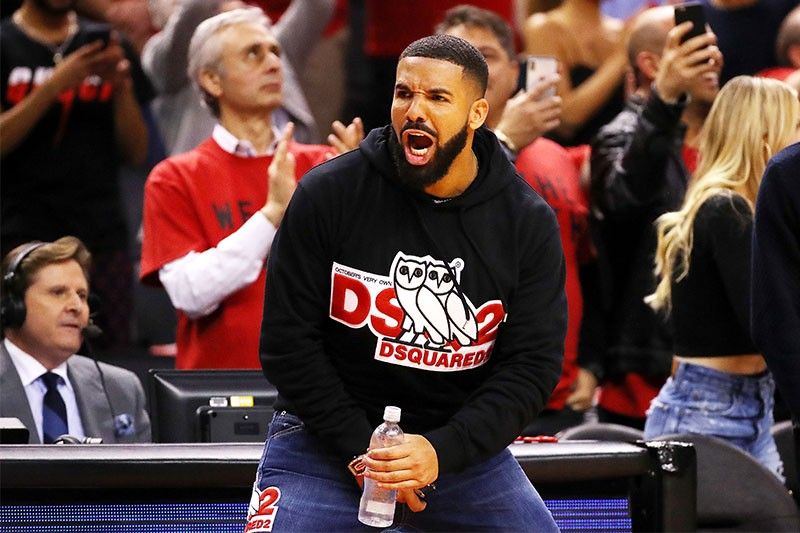Fan Wars: Drake's developing beef with the Milwaukee Bucks