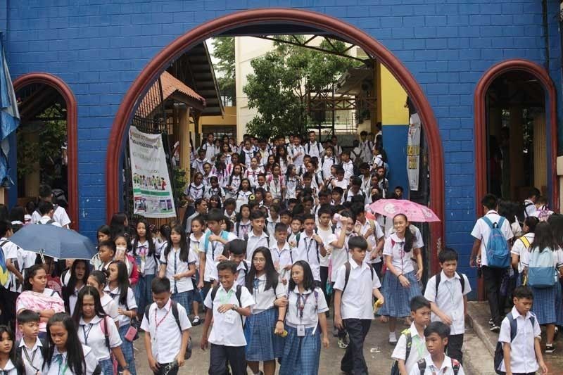ADB lends $300 M for Philippines secondary education upgrade