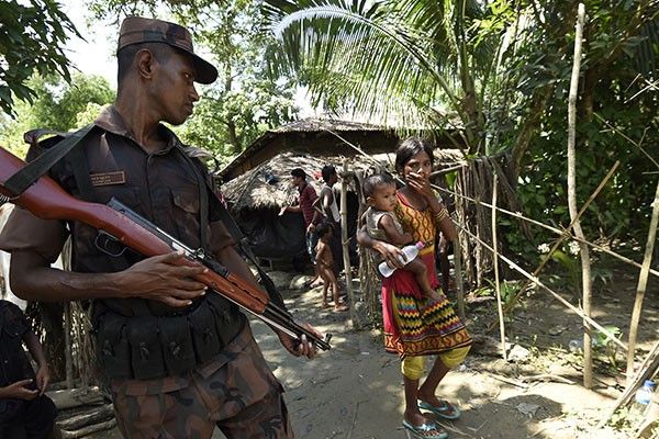 Desperate Rohingya caught on cross-border narcotics runs â�� police