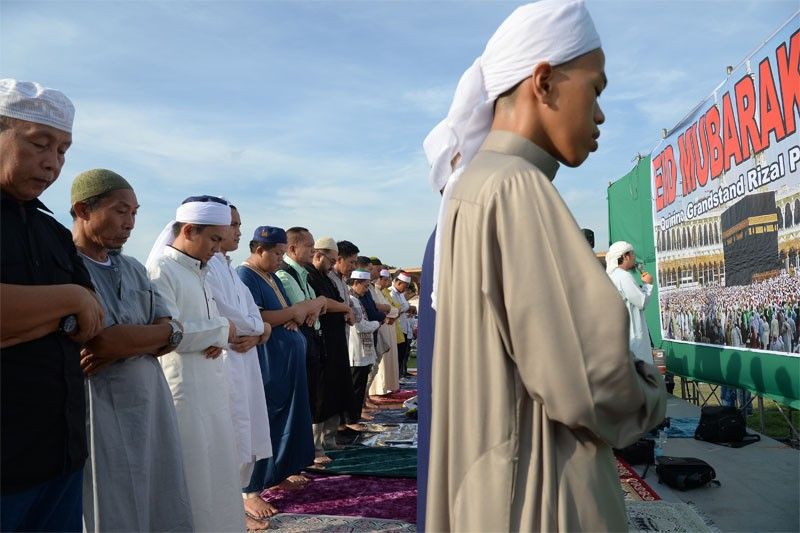Duterte urges Muslims to be 'agents of change' in Eid'l Fitr message