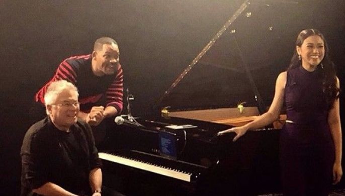 WATCH: Filipina singer Morissette Amon meets Will Smith, sings with 'Aladdin' composer Alan Menken
