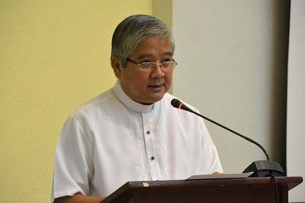Archbishop Villegas denies Duterte ouster plot allegations, meeting with 'Bikoy'