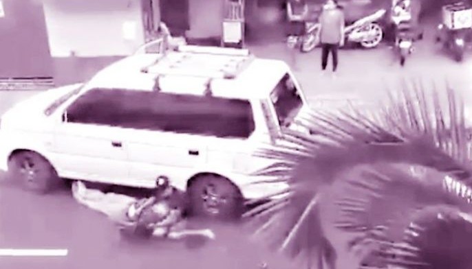 Man, son hurt in road rage shooting