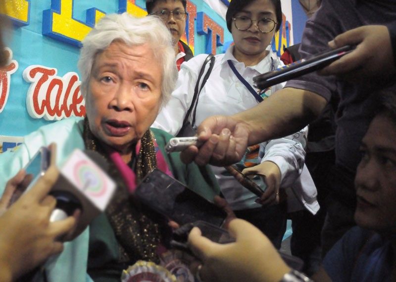 DepEd chief not against salary hike for teachers