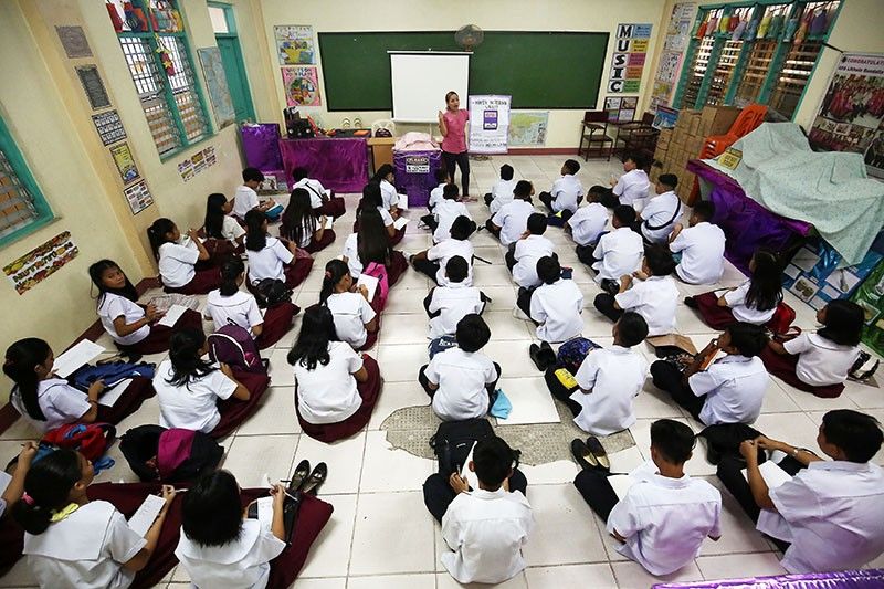 Palace: Half of Metro Manila public school classrooms to be used as isolation facilities