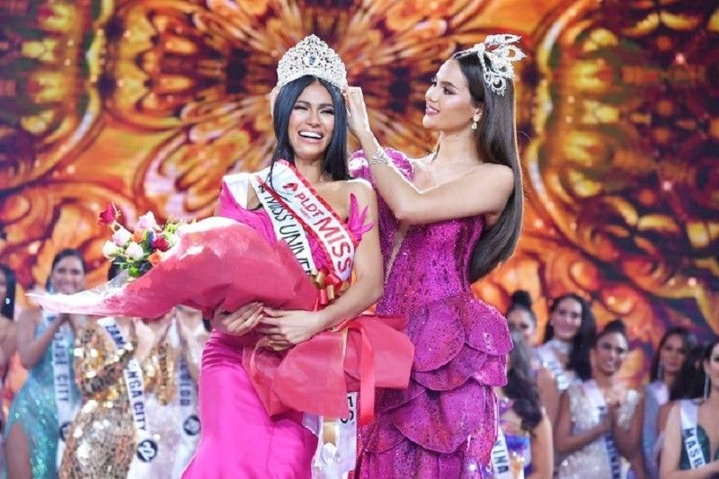 Miss Universe Catriona Gray emosyonal na nagpaalam bilang Binibining Pilipinas