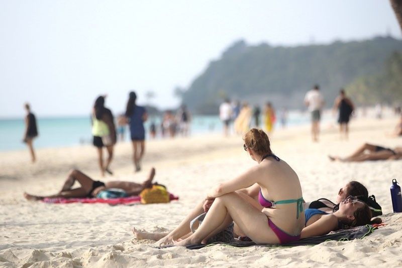 Tourist arrivals rise 8.5% in 4 months
