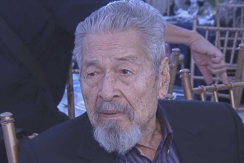 'Walang plano': Life support ni Eddie Garcia 'di tatanggalin, sabi ng tagapagsalita ng pamilya