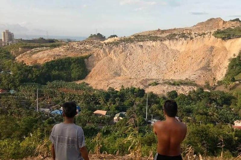 Landslide area sa Naga himuong memorial park