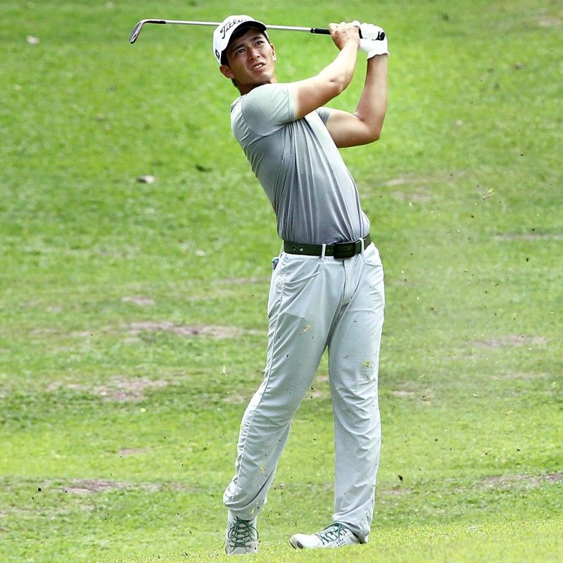 Japanese charges past Michael Bibat with 64