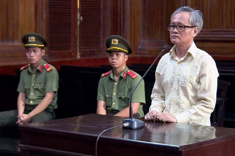 Vietnam jails ex-lawyer for 'attempt to topple state' with US group