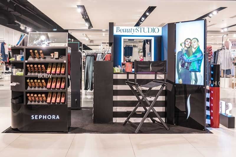 Sephora opens popup at SM Megamall