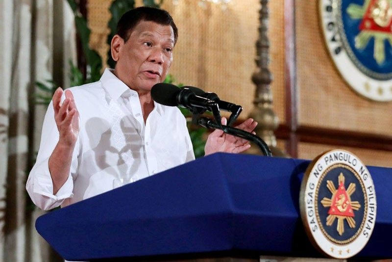 Palace rates Duterte 9 out of 10