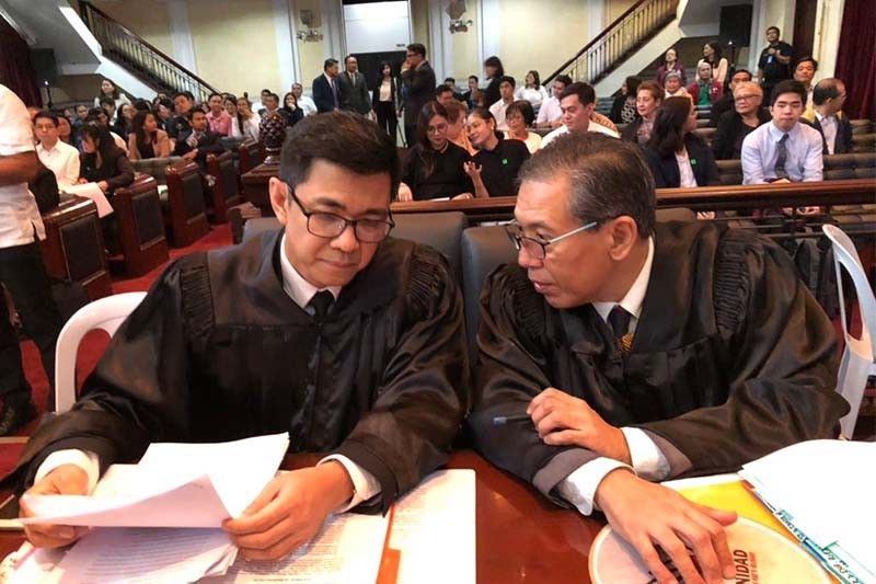 Justices ask: Should Aquino admin be sued for 'neglect' of West Philippine Sea?