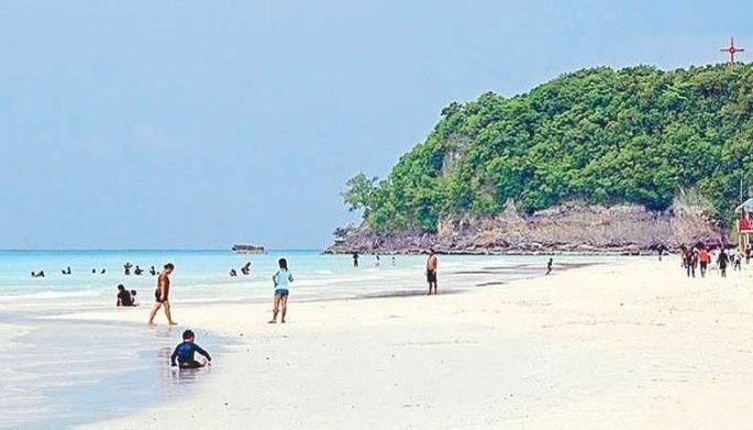 P25-B Boracay action plan hailed