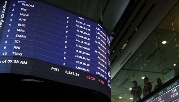 Extended recession, new lockdowns send 'hot money' leaving in April
