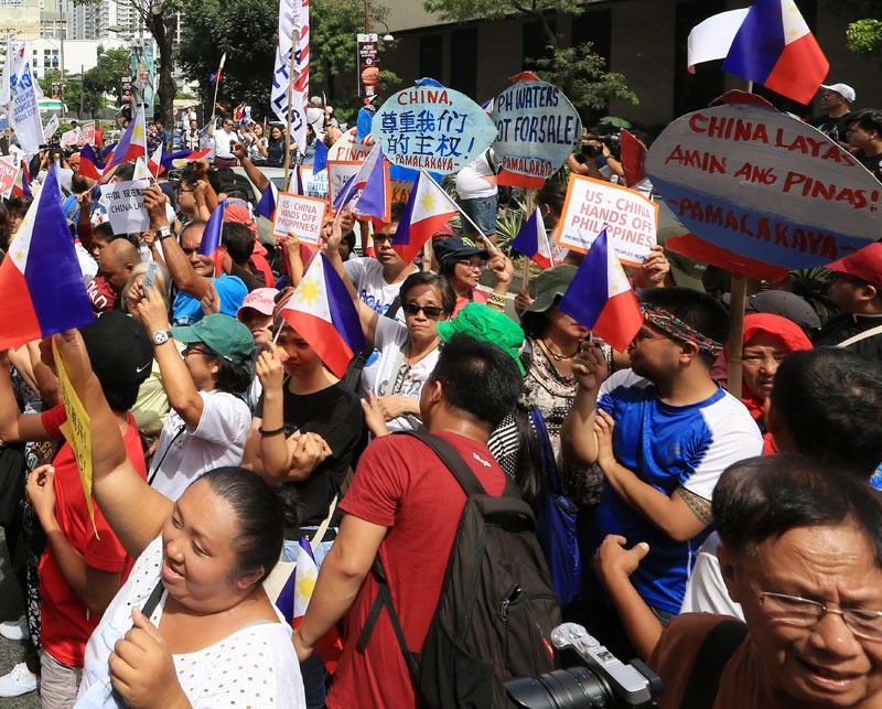 SWS: 93% ng Pinoy gusting bawiin ang West Philippine Sea