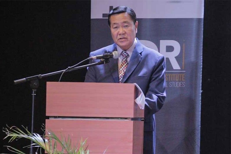 Carpio asks Duterte: Don't mention China fishing deal in 4th SONA