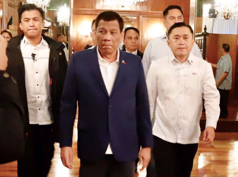 Hotel owners urge Duterte: Veto service charge bill