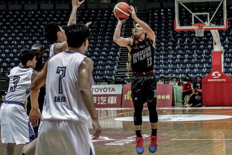 UP veteran Jun Manzo keeps teamwork in focus ahead of UAAP 82