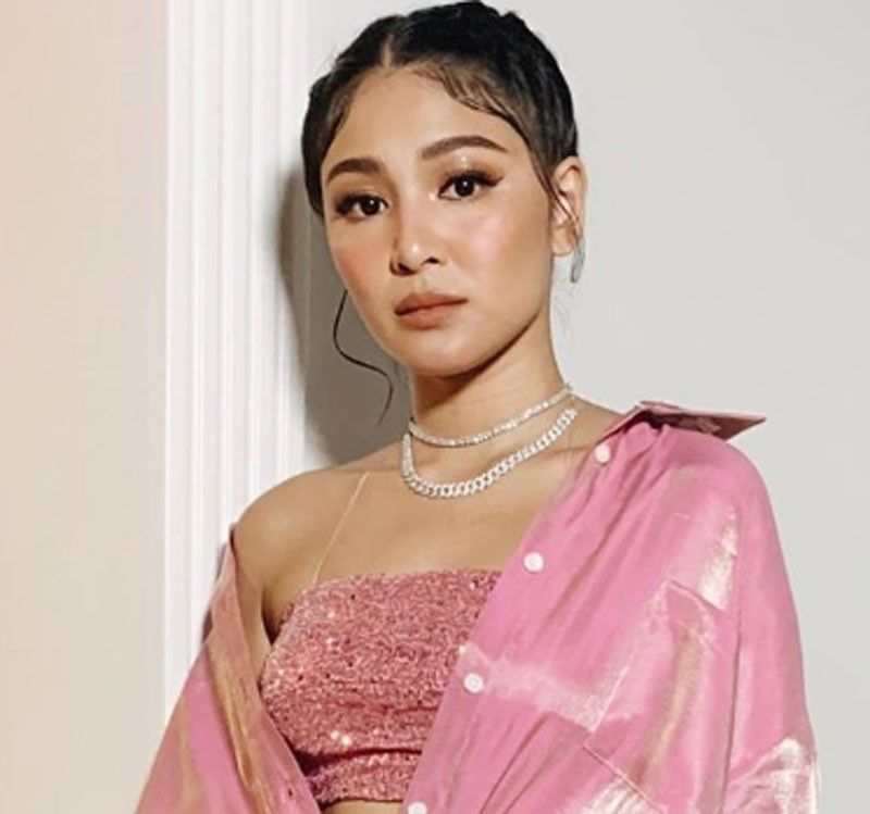 Nadine nag-aantay ng right timing sa pagtatambal uli  nila ni James