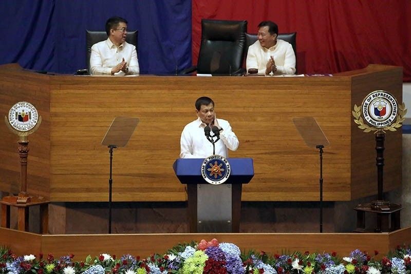 Duterte runs late for fourth SONA