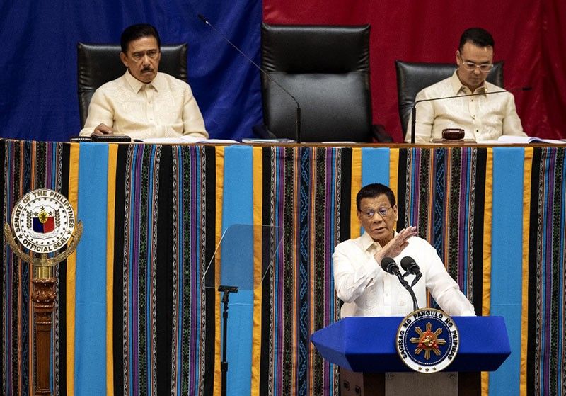 Outspoken Duterte silent on 2 key policies in his 4th SONA