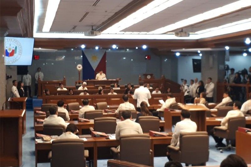 Opposition senators condemn red-tagging of Senate employees union